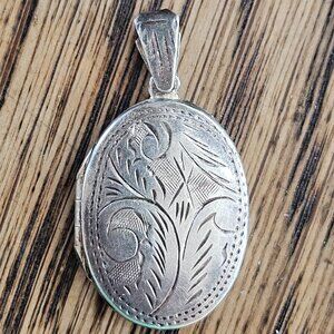 Vintage Victorian Revival Etched Oval Sterling Silver Locket Pendant 1.25"